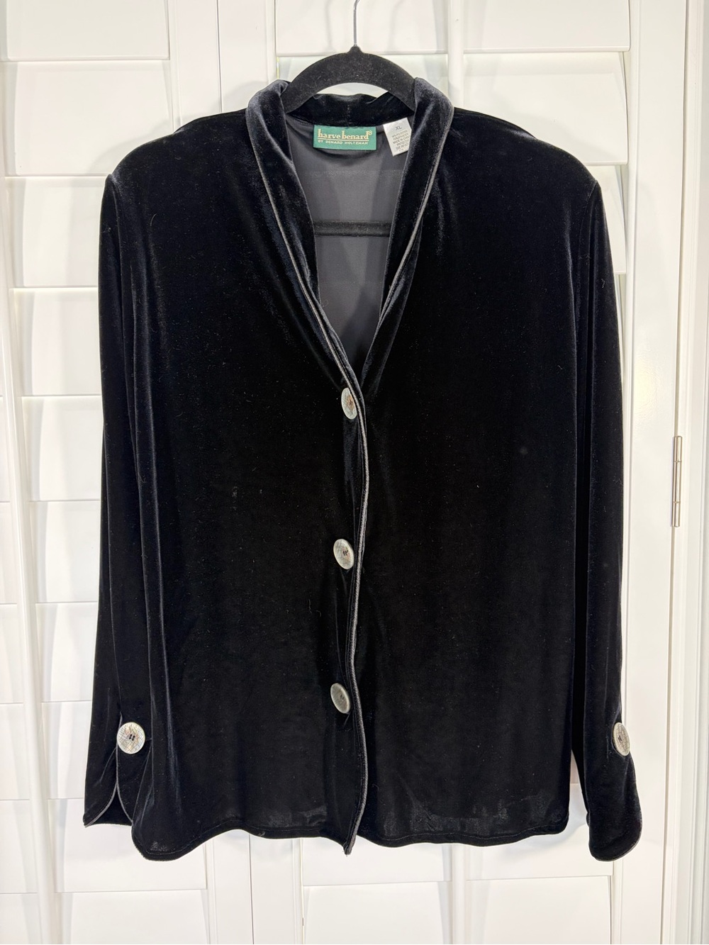 Harve Benard Black Velvet Button Blazer Jacket (XL)